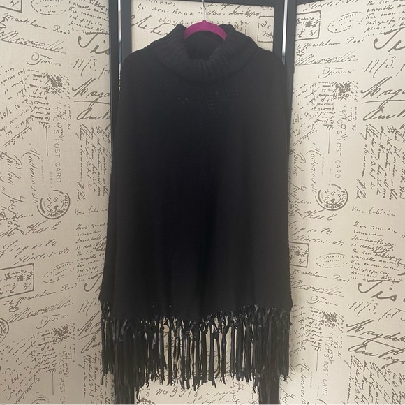 NEIMAN MARCUS Black Knit Turtleneck Poncho Fringe with Armholes - Stunning! - Picture 3 of 5